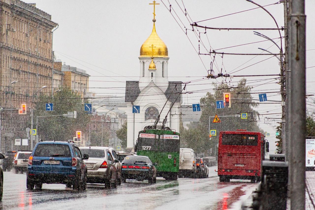 Фото Октябрьский снегопад: 10 сказочных фото с улиц Новосибирска 2